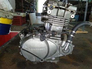 ΚΙΝΗΤΗΡΑΣ ΧΩΡΙΣ ΗΛΕΚΤΡΙΚΑ ΚΑΙ ΚΟΜΠΛΕΡ KAWASAKI KLE 500-thumb-1