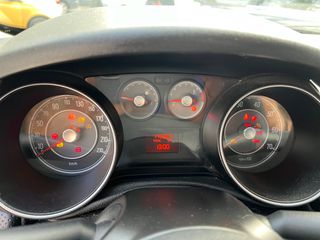 Fiat Punto Evo 2010-thumb-12