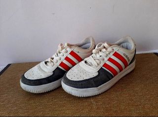 Adidas παπούτσια.Νούμερο 38