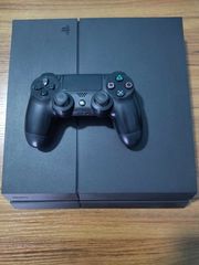 Πωλειται Playstation 4 και παιχνίδια