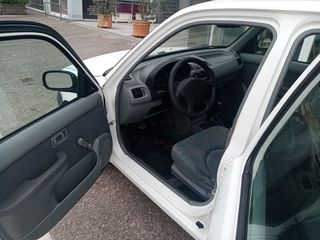 Nissan Micra 2000 1000cc5θυρο full extra A/C .-thumb-4