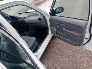 Nissan Micra 2000 1000cc5θυρο full extra A/C .-thumb-8