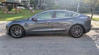 Tesla Model 3 2019 * Dual Motor * Long Range-thumb-1