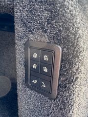 Land Rover Range Rover 2018 Voque AUTOBIOGRAPHY SVO look-thumb-46