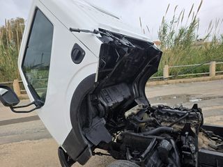 Ανατροπή Nissan 2009 CABSTAR 2.500cc Ανατροπή Διπλες μπουκαλες-thumb-14