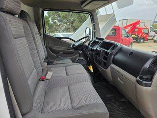 Ανατροπή Nissan 2009 CABSTAR 2.500cc Ανατροπή Διπλες μπουκαλες-thumb-11