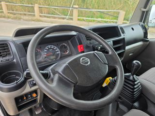 Ανατροπή Nissan 2009 CABSTAR 2.500cc Ανατροπή Διπλες μπουκαλες-thumb-12
