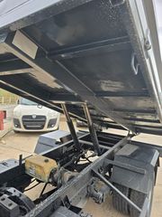Ανατροπή Nissan 2009 CABSTAR 2.500cc Ανατροπή Διπλες μπουκαλες-thumb-17