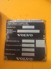 Φορτωτής Με Λάστιχα Volvo 1999 L120C-thumb-24