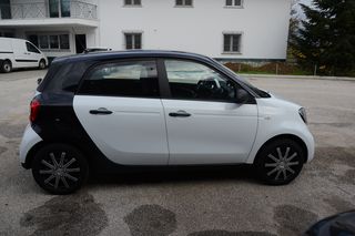 Smart ForFour 2015-thumb-3
