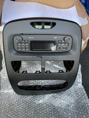 Ράδιο-CD-MP3-USB γνησιο με πλαισιο Renault Clio-Captur 2015