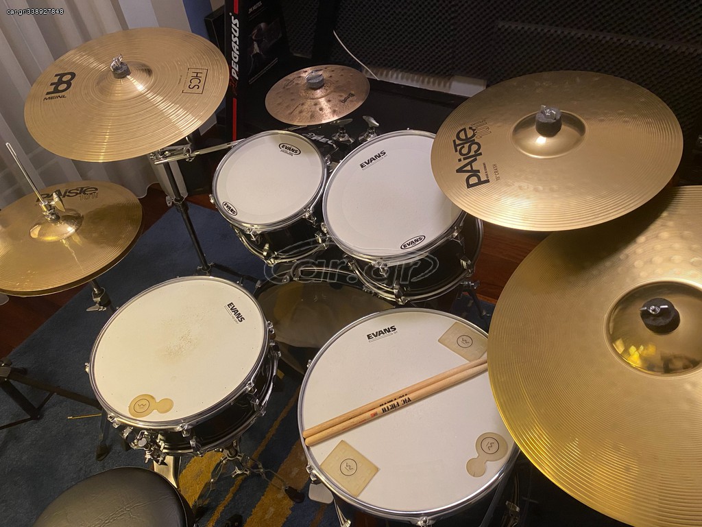 car-gr-yamaha-drums-set