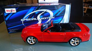 MAISTO 1:18 Ford Mustang GT Convertible SPECIAL Edition