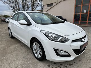 Hyundai i 30 2013 Hyundai i30CRDi Tecno 6-τάχυτο-thumb-2