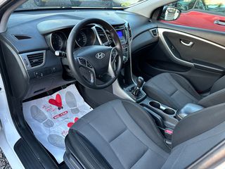 Hyundai i 30 2013 Hyundai i30CRDi Tecno 6-τάχυτο-thumb-18