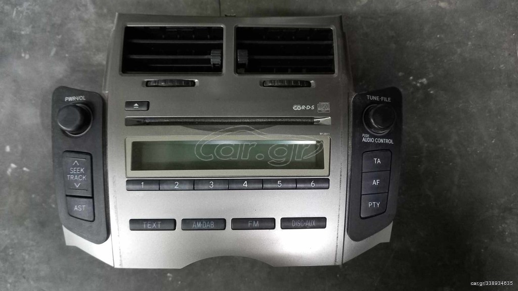 RADIO/CD PLAYER TOYOTA YARIS 2010
