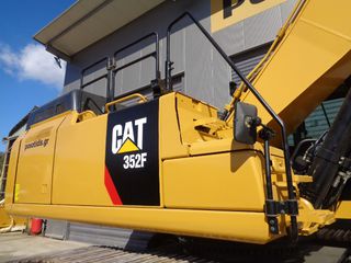 Εκσκαφέας Με Ερπύστριες CAT 2017 352F-thumb-17