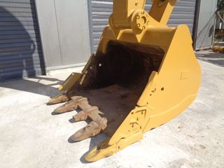 Εκσκαφέας Με Ερπύστριες CAT 2017 352F-thumb-20