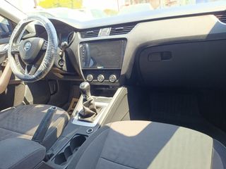 Skoda Octavia 2017 1.6 TDI/FACELIFT/BOOK//ΟΘΟΝΗ/ΕΛΛΗΝΙΚΟ/ΔΩΡΟ ΤΕΛΗ 2026-thumb-30
