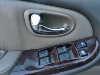Nissan Maxima 2000-thumb-12