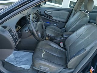 Nissan Maxima 2000-thumb-14