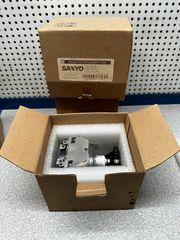 SANYO projector replacement lamp PLC-XU106