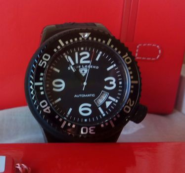 Ανδρικό ρολόι χειρός, AYTOMATIC, Swiss Legend SL-11819-BB-01, 21 Jewels. Κάσα από ανοξείδωτο ατσάλι, με επικάλυψη μαύρης σιλικόνης. Με ημερομηνία. Αδιάβροχο. Βιδωτή κορώνα. Περιστρεφόμεν