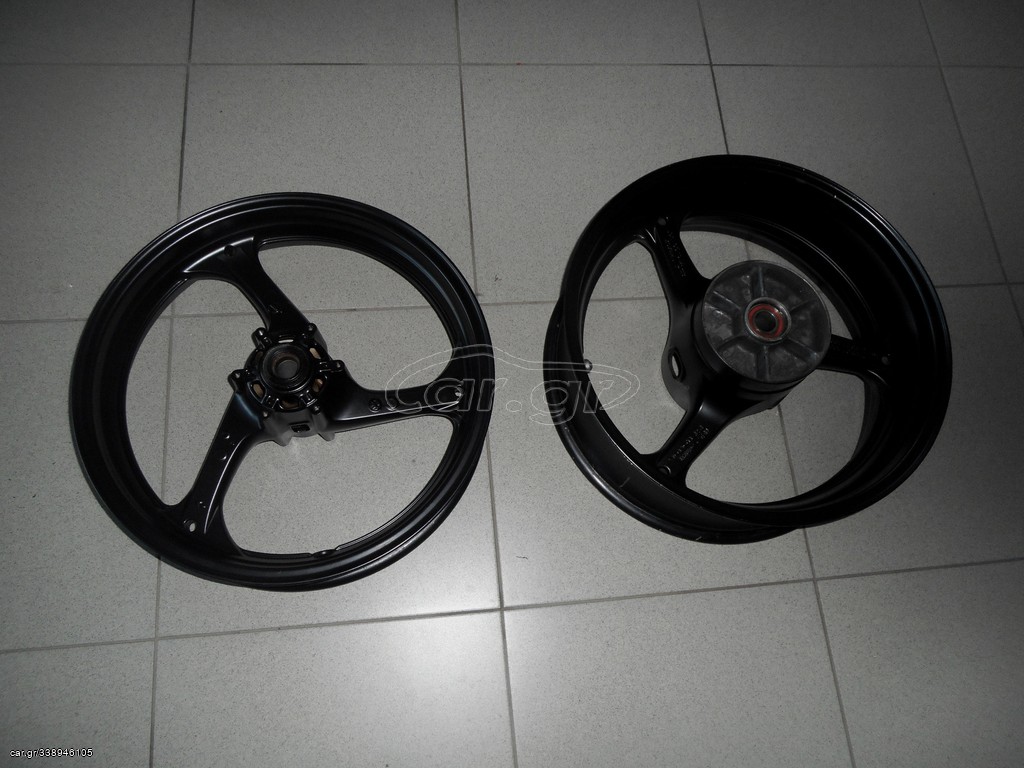Honda CBR 1000RR 2003/2010 Ζάντες εμπρός και πίσω σε αρίστη κατάσταση!!! 