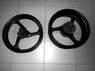 Honda CBR 1000RR 2003/2010 Ζάντες εμπρός και πίσω σε αρίστη κατάσταση!!! -thumb-4
