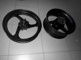Honda CBR 1000RR 2003/2010 Ζάντες εμπρός και πίσω σε αρίστη κατάσταση!!! -thumb-5
