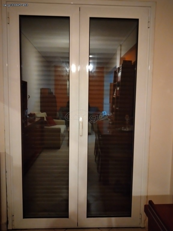 Τρεις μπαλκονόπορτες αλουμινίου 