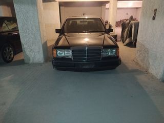Mercedes-Benz 200 '90