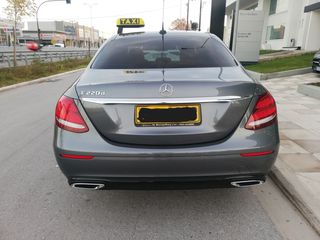 Mercedes-Benz E 220 2020 d Avantgarde 9G-TRONIC-thumb-2