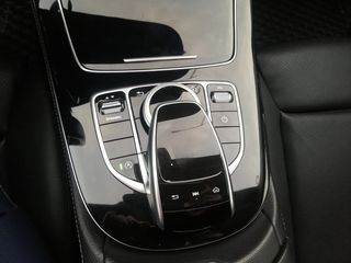 Mercedes-Benz E 220 2020 d Avantgarde 9G-TRONIC-thumb-19