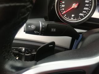 Mercedes-Benz E 220 2020 d Avantgarde 9G-TRONIC-thumb-21