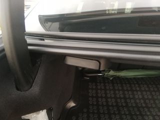 Mercedes-Benz E 220 2020 d Avantgarde 9G-TRONIC-thumb-23