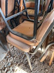 Μεταχειρισμένες καρέκλες εστιατορίου σιδερένιες τιμές αναλόγως  Επικοινωνήστε για συνεννόηση με το 6977276427 Στέλιος Μαραγκός  