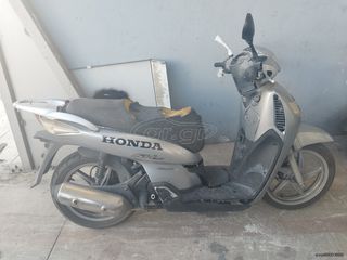 HONDA SH 150 i ΓΙΑ ΑΝΤΑΛΛΑΚΤΙΚΑ ΚΟΜΜΑΤΙ ΚΟΜΜΑΤΙ!! PIAGGIO STOCK HOUSE! ΝΟ.1 ΣΕ ΟΛΗ ΤΗΝ ΕΛΛΑΔΑ!-thumb-2