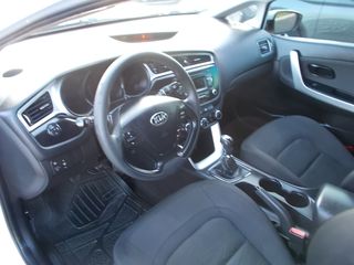 Kia Ceed / cee'd 2018 1.4 CRDI LX INSTYLE-thumb-9