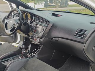 Kia Ceed / cee'd 2015 GT 1.6  247hp FULL ΤΕΛΙΚΗ ΤΙΜΗ!-thumb-52