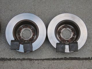 ΠΙΣΙΝΕΣ ΔΙΣΚΟΠΛΑΚΕΣ, ΤΑΚΑΚΙΑ ΑΠΟ CLK200 W209