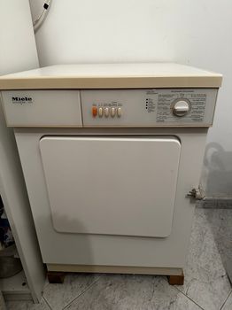 Στεγνωτήριο Miele Novotronic T410 5kg