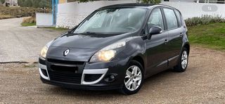 Renault Scenic '11