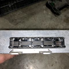AUDI A4      -thumb-1