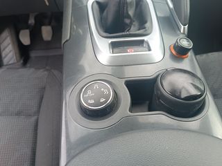 Peugeot 3008 2010-thumb-15