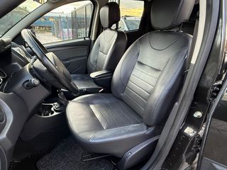 Dacia Duster 2017 Prestige-thumb-11