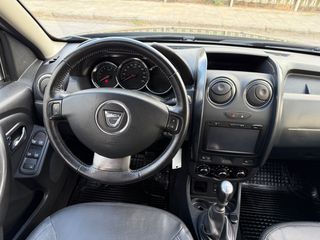 Dacia Duster 2017 Prestige-thumb-9