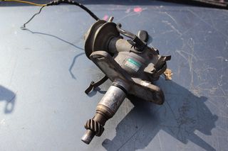 SUBARU TRISIPITER GIA THN HLEKTRONIKH AXONAS STRABOS EA82 1800