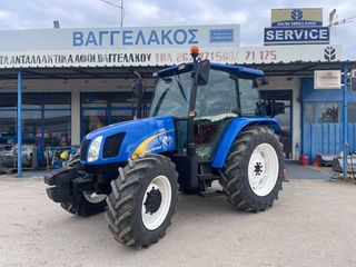 New Holland '05 New Holland TL100A