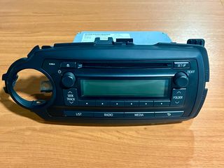 Εργοστασιακό Ραδιο-CD  Toyota Yaris  2011-2017